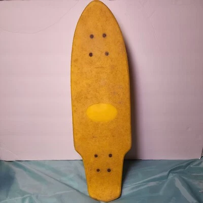 "Patineta de plástico amarillo con queso cheddar Makah Wedge original vintage 21,5""x 7"""  Foto 1 de 4