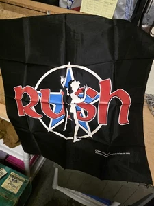Bandana de colección Rush Band Merch Tour Concierto 4 capas Bandana plegada 1982 - Imagen 1 de 3