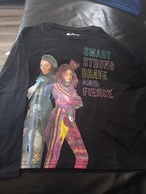 Disney Descendants 3 long Sleeve Size Med - Image 1 of 4
