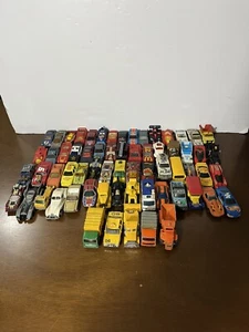 Menge 65 Vintage Druckguss Autos (lesen) - Bild 1 von 1