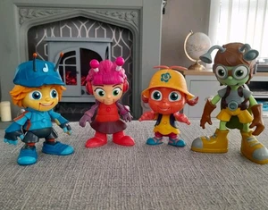 Netflix Singing Beat Bugs Bundle KUMI JAY CRICK BUZZ Job Lot Of 4 Figures - Picture 1 of 15