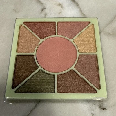 Kit de reflexión estacional PIXI probador Warm Wonder MD2978 sombra de ojos y polvo para mejillas Foto 1 de 2