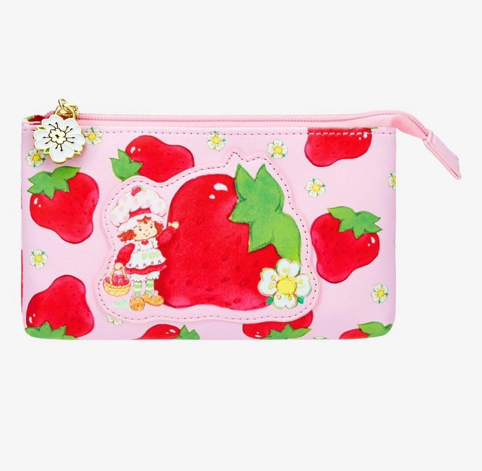 Bolsa de cosméticos Loungefly X Strawberry Shortcake Fruit AOP NUEVA CON ETIQUETAS Foto 1 de 4