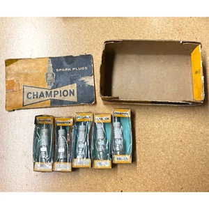 Vintage Champion RBL-13Y spark plugs NOS - Picture 1 of 2