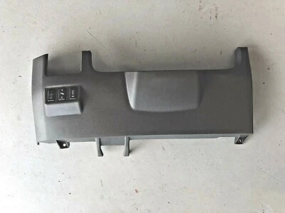 Panel de ajuste inferior izquierdo del conductor Nissan Armada 2004-2007 con interruptores OEM Foto 1 de 4