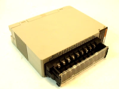 New Omron C200H-ID212 Sysmac Input Module:  24VDC, 16 pt - Image 1 of 4