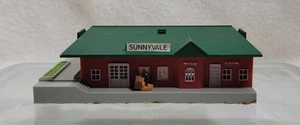 BACHMANN N SCALE ASSEMBLED SUNNYVALE PASSENGER STATION #7408 - Picture 1 of 8