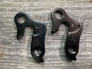 FAHRRADRAHMEN SCHALTWERK AUFHÄNGER FÜR DROPOUT ROAD MTB TURMON SCHWARZ PAAR #27 - Bild 1 von 2