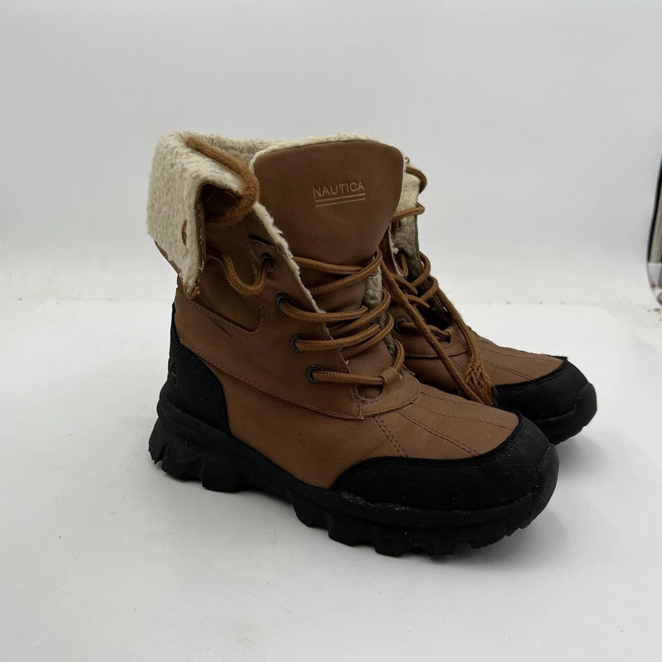 Nautica утка загрузки коричневый пушистый с подкладкой шерпа мягкой кожи шнурки с подкладкой молнии размер 2 - Изображение 1 из 4