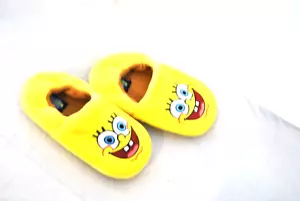 Kids Sponge Bob Slippers Yellow in Color Size 8 - Picture 1 of 24