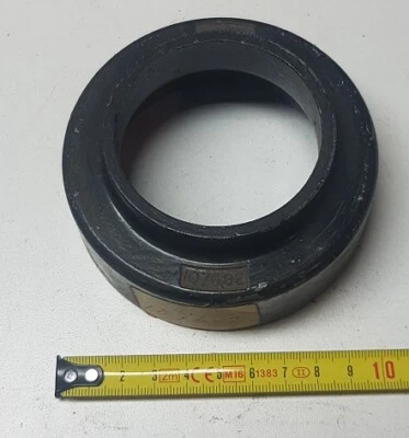 Упаковочный элемент (передний) Triumph TR2-TR4 107682 - Изображение 1 из 4