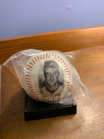 Vintage 1995-1996 Atlanta Braves Greg Maddux Burger King Promotional Baseball Cover