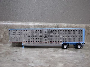 DCP 1/64 Baby Blue Wilson Spread Axle Cattle Livestock Trailer Farm Toy - Picture 1 of 3