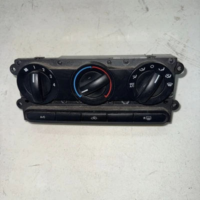 2005-2009 Ford Mustang AC Air HVAC Heater Climate Control Panel - Image 1 of 4