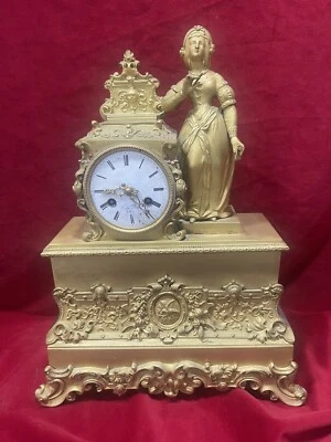 Ancienne Pendule Bronze Doré Période Romantique Restauration - Photo 1/4