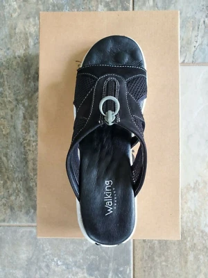 Sandálias pretas tamanho 8 M novas na caixa berços para caminhada Cole Slide Comfort - Imagem 1 de 3