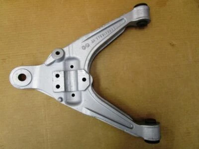 Brazo de control trasero inferior lado derecho pasajero Dodge Viper 2003-2010 05290132AA Foto 1 de 4