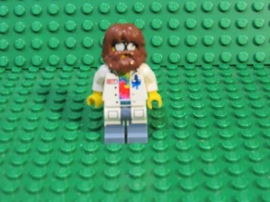 Steve Beard Lab Tech 70631 Movie Ninjago LEGO Minifigure SB2 - Picture 1 of 3