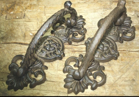 Pair (2) Cast Iron Lion Head Antique Style Barn Door Gate Pulls Cabinet Handles Cover