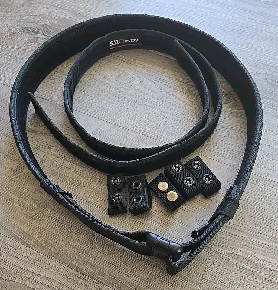 Тактический пояс 5.11 2 дюйма черный внутренний ремень XL и держатели в комплекте очень хорошее состояние - Изображение 1 из 4