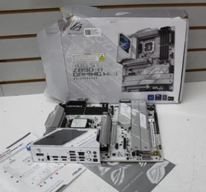 ASUS ROG STRIX Z890-A GAMING WIFI - White Motherboard - Picture 1 of 6