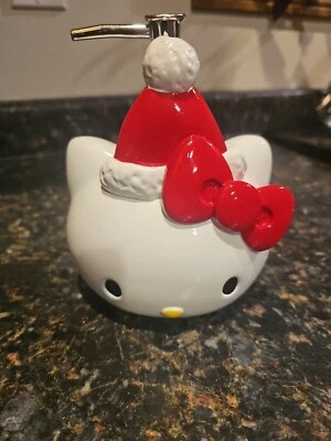 NUEVO Hello Kitty con Sombrero Rojo de Papá Noel Jabón Navidad Loción Bomba Dispensador Foto 1 de 2