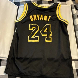 Lakers Jersey Kobe Bryant Shirt - Picture 1 of 3