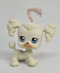 LPS Littlest Pet Shop #17 weißer Pudel Hund Figur blaue Augen Hasbro 03 - Bild 1 von 6