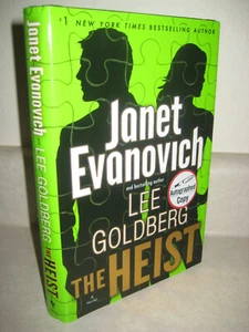 The Heist Janet Evanovich Signed 1st Edition First Printing Mystery Crime Fox - Picture 1 of 3