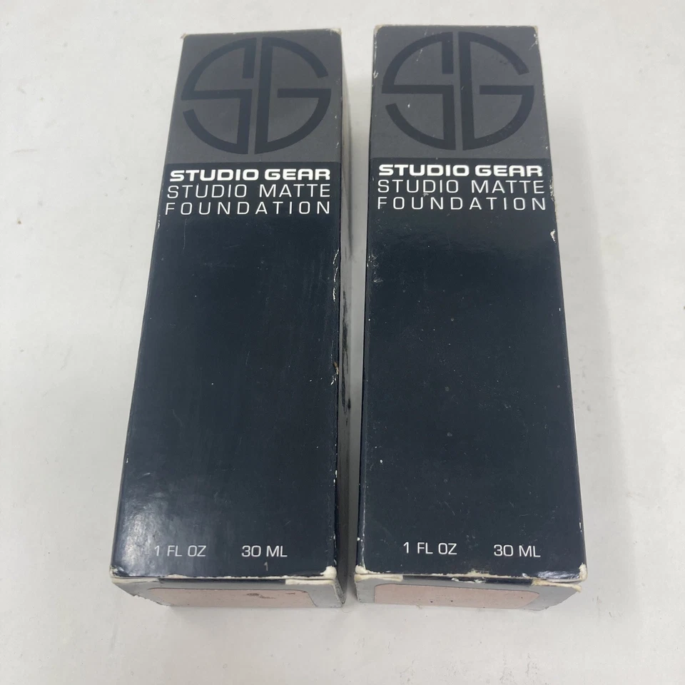 Studio Gear Foundation Matte Nutmeg 1 Oz 30ml Fragrance Free Paraben Free - Image 1 of 4