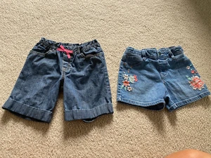 Gymboree/Sonoma Little Girls 2 Pairs Denim Jean Shorts Size 8 NICE! - Picture 1 of 13