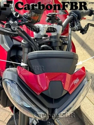 CARBONFBR (TANGO MOTO) CarbonFBR: Triumph Street Triple 765 RS 2023 - Cubierta de cableado trasero Speedo - TM01