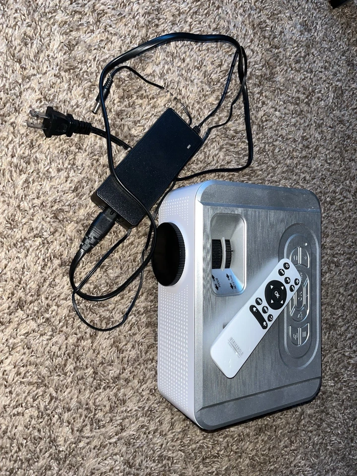 Projector - Image 1 of 1