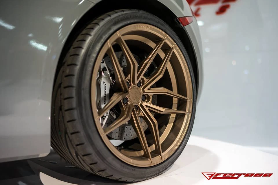 RUEDAS CÓNCAVAS FERRADA FR5 BRONCE MATE 20" PARA LEXUS RC300 RC350 F-SPORT  Foto 1 de 4