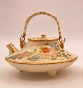 RARE Antique Meiji Period Japanese Satsuma Tea Pot Japan 19th Century - Picture 1 of 10