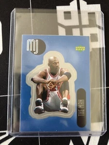 1998-99 Upper Deck MJ Sticker Collection Red Back Michael Jordan #SU26 HOF - Bild 1 von 2