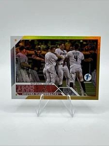 Tarjeta del equipo 2023 Topps primera edición lámina de oro paralelo #263 Arizona Diamondbacks - Imagen 1 de 4
