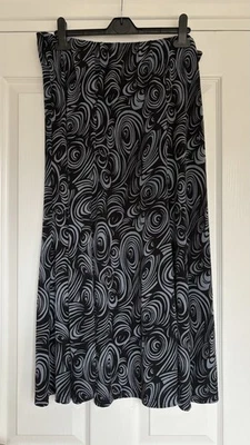 Women's Skirt Size 16 - Black With Blue Swirl - Excellent Condition - Image 1 of 4
