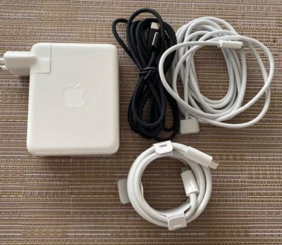 140W USB-C Power Adapter mit Kabel original Apple - Bild 1 von 4