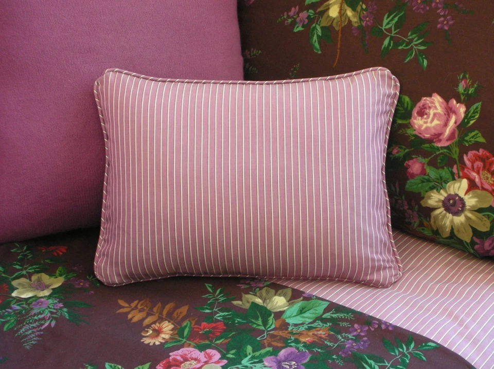 NUEVA Almohada Personalizada Ralph Lauren Brittany con Acento a Rayas  Foto 1 de 1