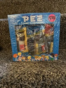 Star Wars Pez Candy Dispenser 12 Count Case #353 Sealed NIB Leia Fett Vader - Picture 1 of 2