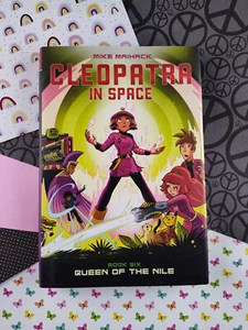 Cleopatra in Space, Book 6: Queen of the Nile (Hardcover, 2020) First Edition - Bild 1 von 2