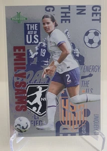 2025 PARKSIDE CLUB AND COUNTRY USWNT EMILY SAMS COLLAGE #4 SHIMMER FOIL /100 - Picture 1 of 2
