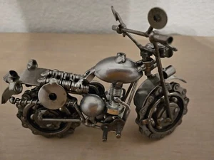 Scultura moto rottami metallici riciclati lunga 7 pollici 5,5 rotoli alti nuovi di zecca - Foto 1 di 10