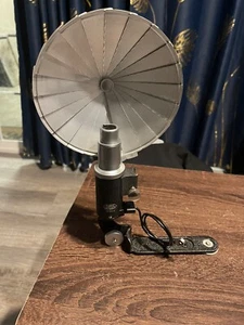 Vintage Leitz Leica Synchronblitzer Made In Germany Please See Pix - Picture 1 of 11