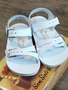 New Sun-San Salt Water Sandals,water safe Sea Wee, white leather, infant 4,NWT - Picture 1 of 2