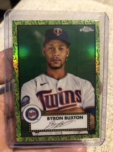 Byron Buxton 2021 Chrome Platinum Anniversary Green & Yellow 70th Refractor /99 - Picture 1 of 2