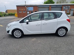 VAUXHALL MERIVA EXCITE 1.4 TURBO WHITE 2011, 1 OWNER FROM NEW, SPARES OR REPAIR, - Picture 1 of 14