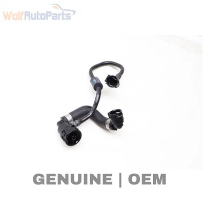 Mercedes-Benz GLC63 AMG 2020-2021 - Manguera de desbordamiento tanque de refrigerante 2055015301 Foto 1 de 4