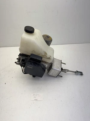 Nissan NV2500 2014-2020 4,0 L cilindro maestro de potencia hidráulica OEM. Foto 1 de 4